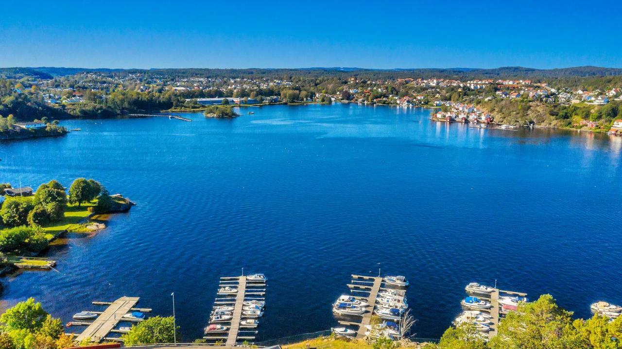 Vesterveien Panorama Arendal Buitenkant foto